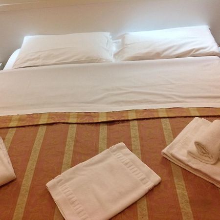 Rome Palace Hotel Bilik gambar