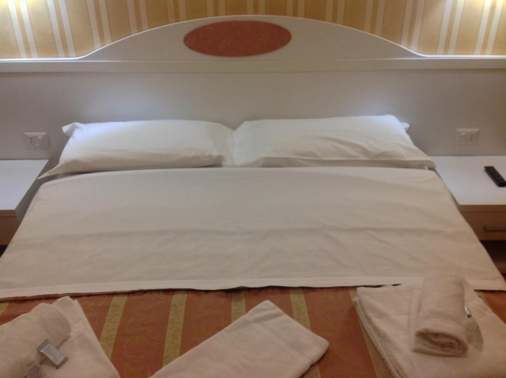 Rome Palace Hotel Bilik gambar