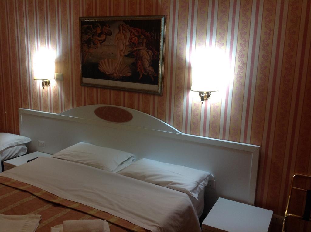 Rome Palace Hotel Bilik gambar